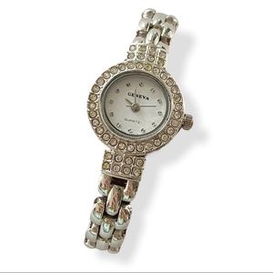 GENEVA QUARTZ Watch | EUC | Silver Link Bracelet